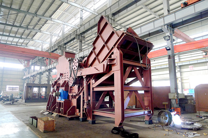 China Scrap Metal Car Body Shredder Hammer Mill Shredder